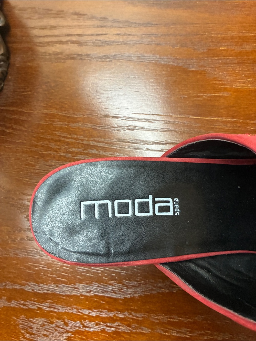 Moda Red Embroidered Slip-On Mules - Picture 2 of 5